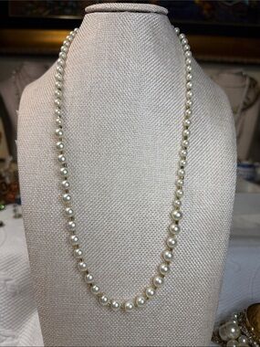 Classic White Pearl Necklace with crystals in between - Timeless Women's Jewelry